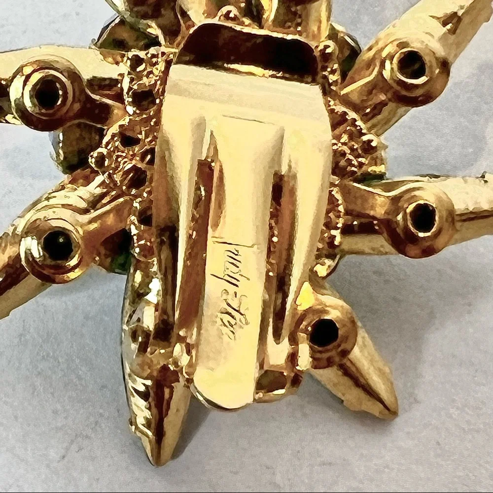 Vintage fabulous signed